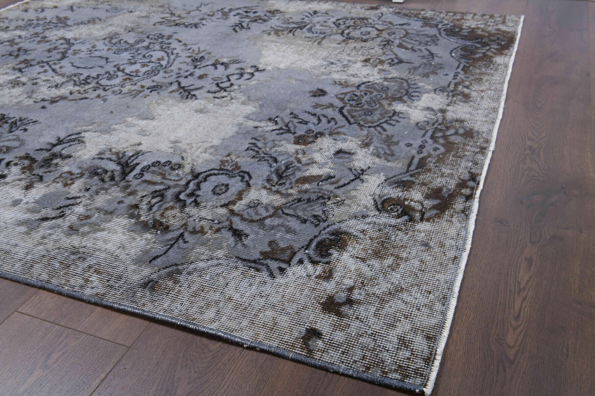 Handmade wool rug from Anatolia, Turkey – Distressed Blue Area Rug 5'1" x 5'9"