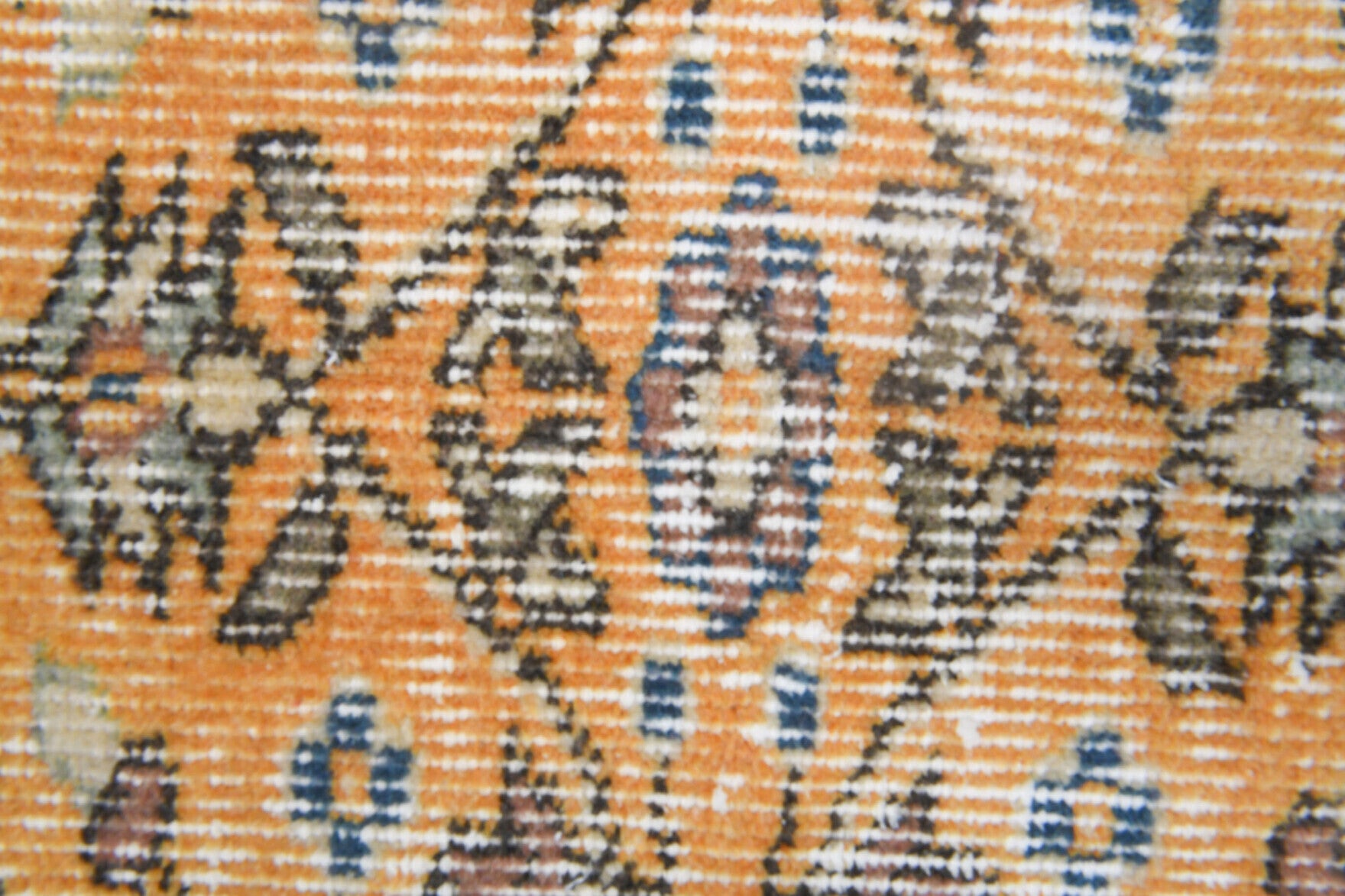 One-of-a-kind 1970s Anatolian vintage area rug in wool, 4'10" x 8'3"