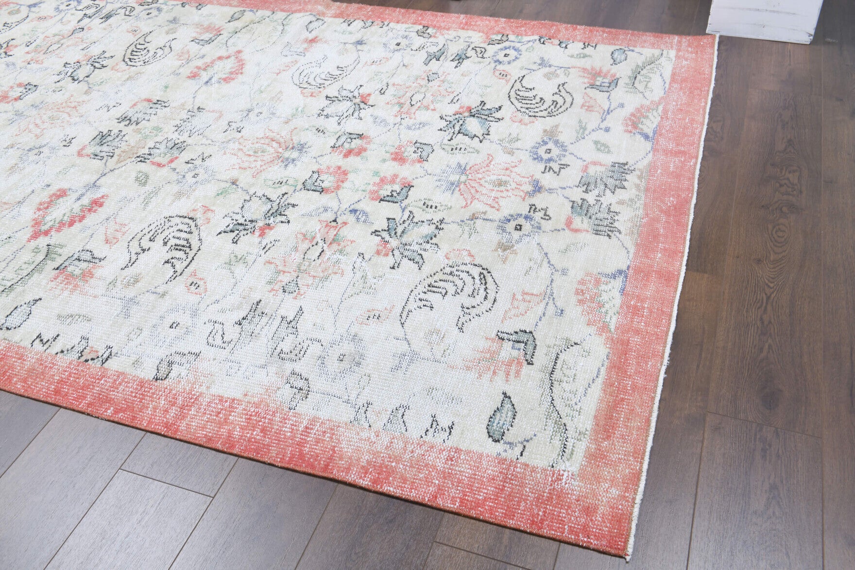 180x272 cm antique washed vintage Anatolian area rug – Safaknil, low pile, wool