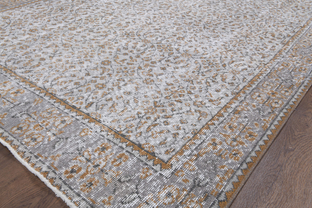 Vintage Mystic Area Hereke Rug