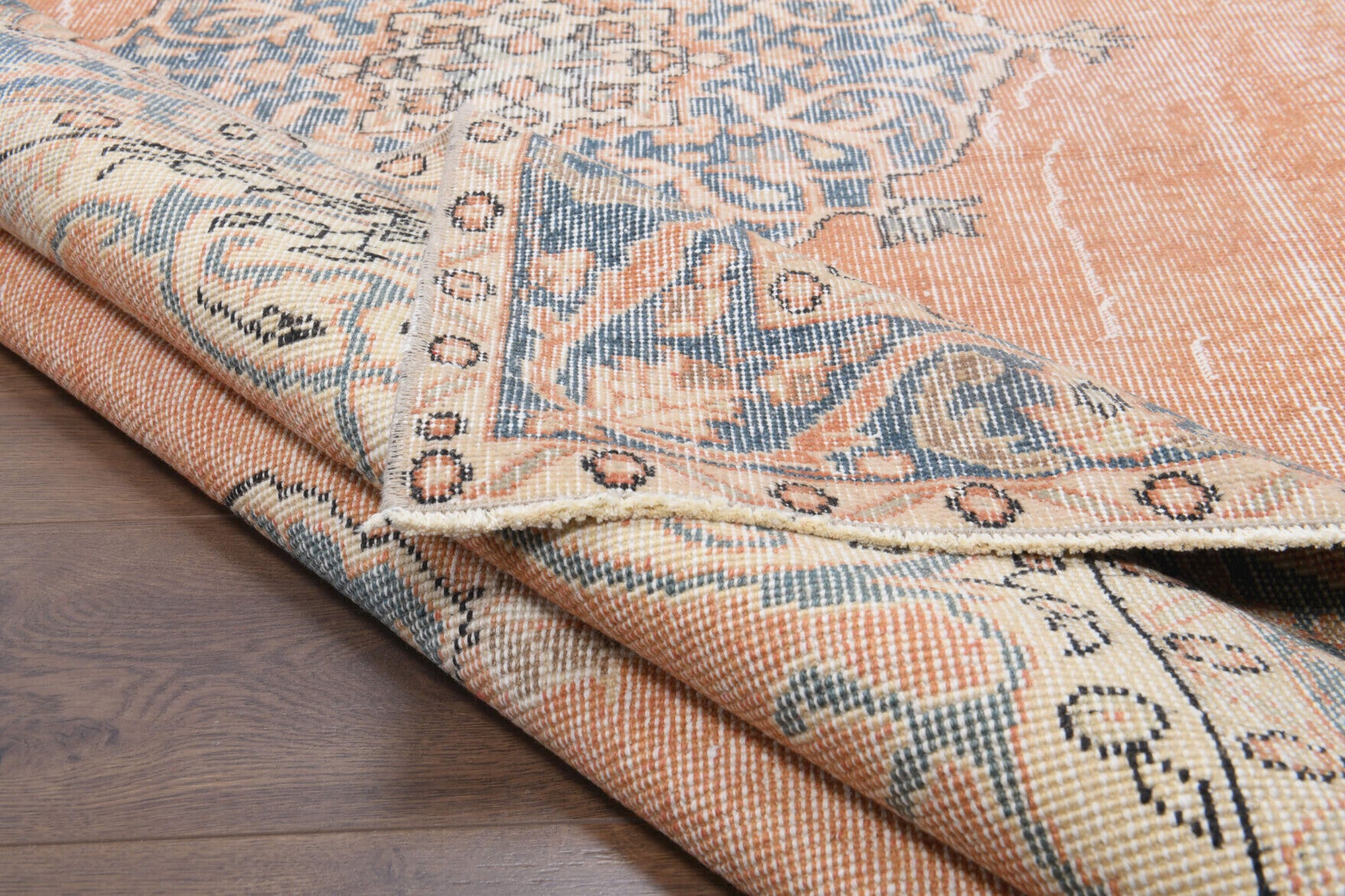 155x275 cm vintage Anatolian area rug – Nurlale, low pile, wool
