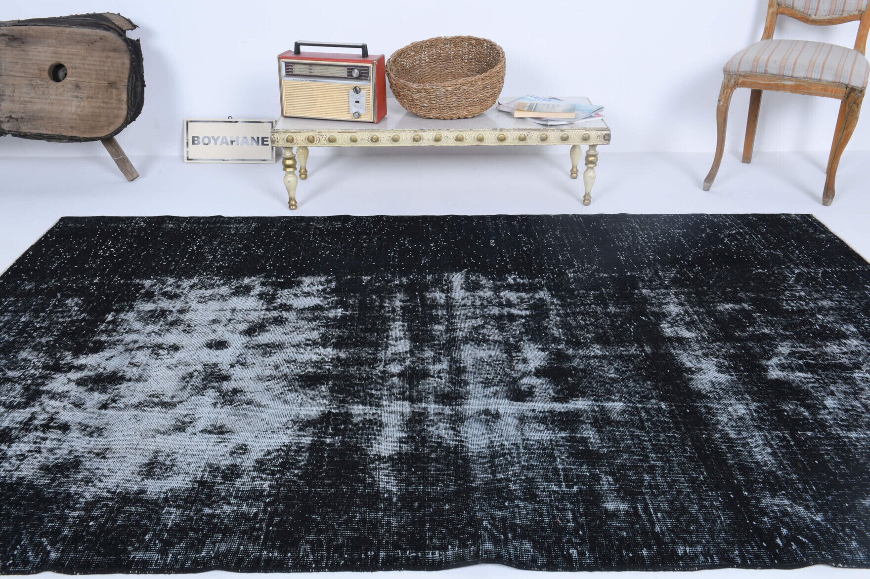 Nuraysegul rug: 1960s handmade Anatolian rug with solid motifs and cotton backing