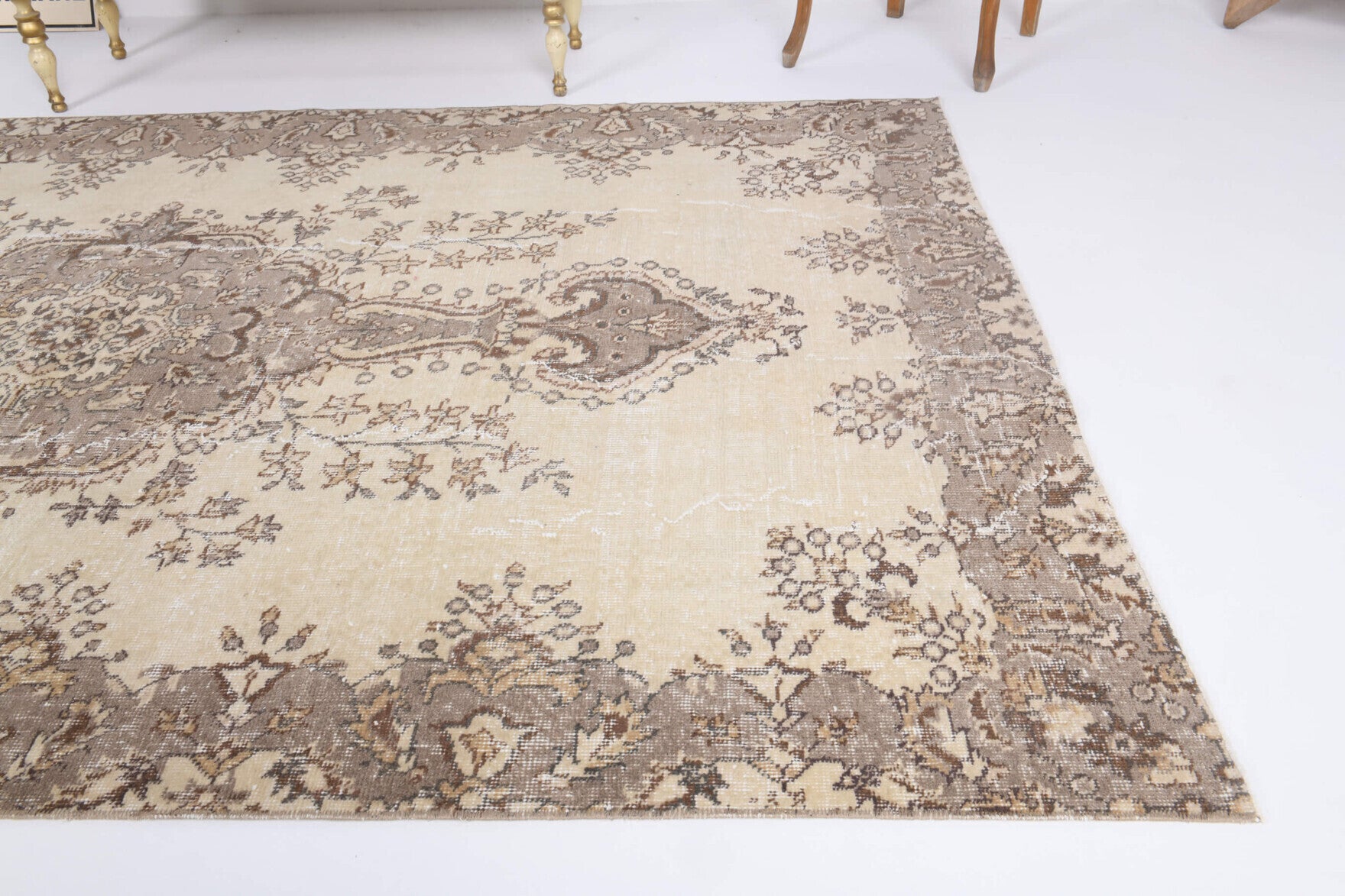 166x250 cm vintage Anatolian area rug – Nevingul, low pile, wool