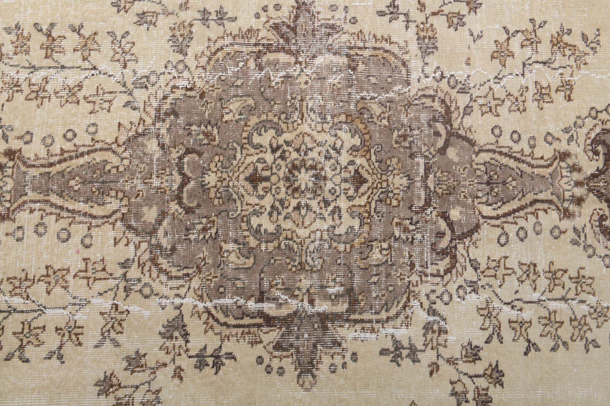 Vintage Nomadic Oushak Area Rug