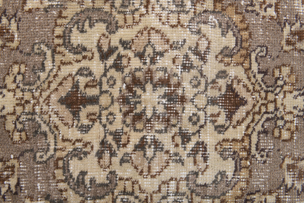 Vintage Nomadic Oushak Area Rug