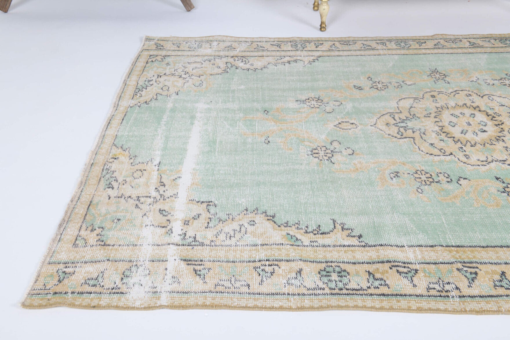 One-of-a-kind 1950s Anatolian vintage area rug in wool, 5'6" x 8'1"