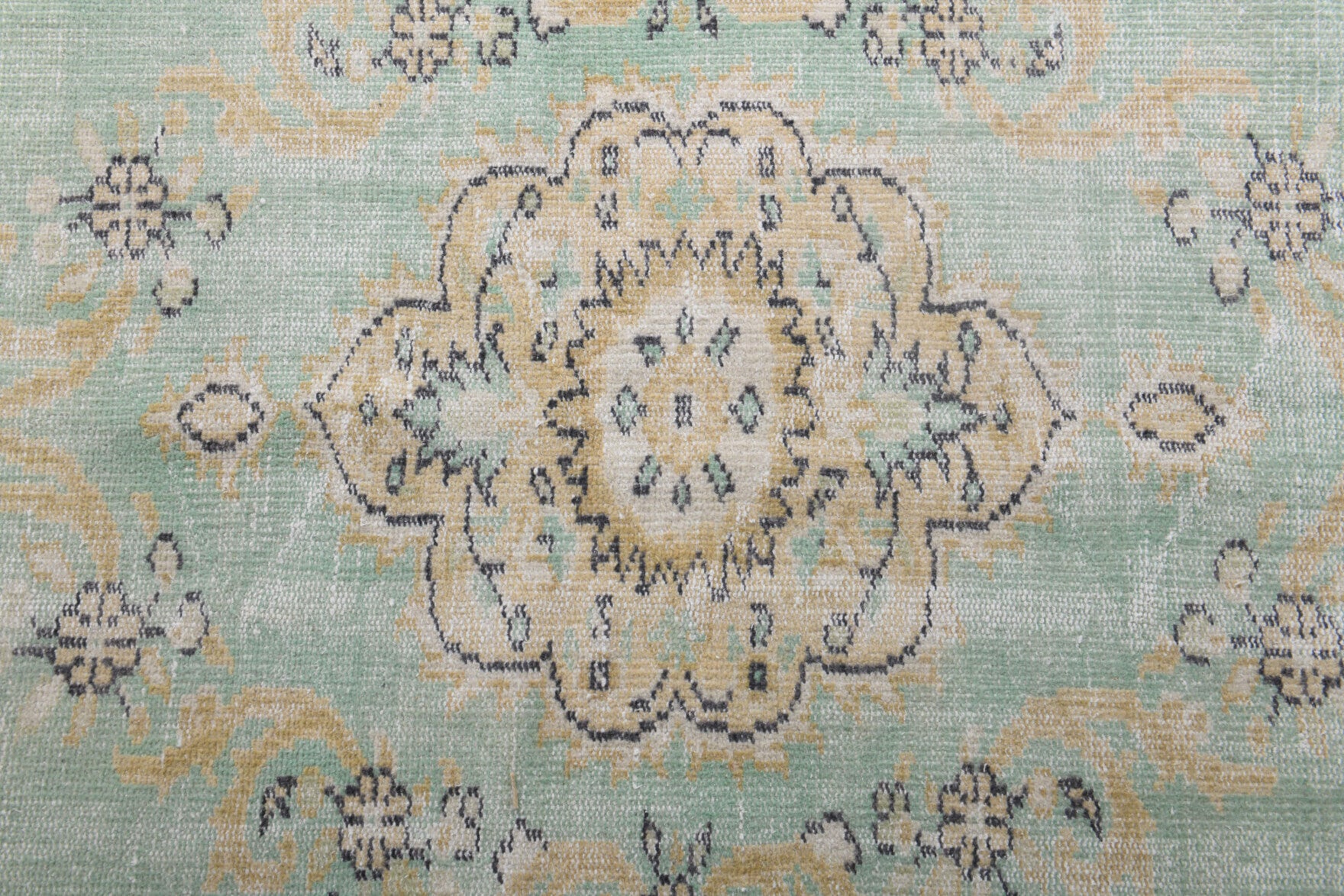 Authentic Anatolian vintage area rug (1950s) with oriental design – one-of-a-kind at Fame Rugs