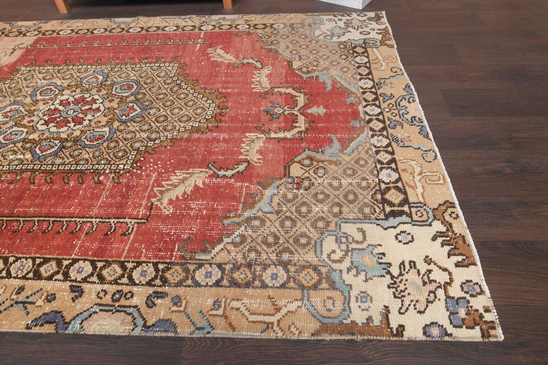 Handmade wool rug from South Western Anatolia, Turkey – Authentic Oushak Vintage Area Rug 5'2" x 7'11"