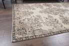 One-of-a-kind 1970s Turkish vintage area rug in wool, 5'7" x 8'6"