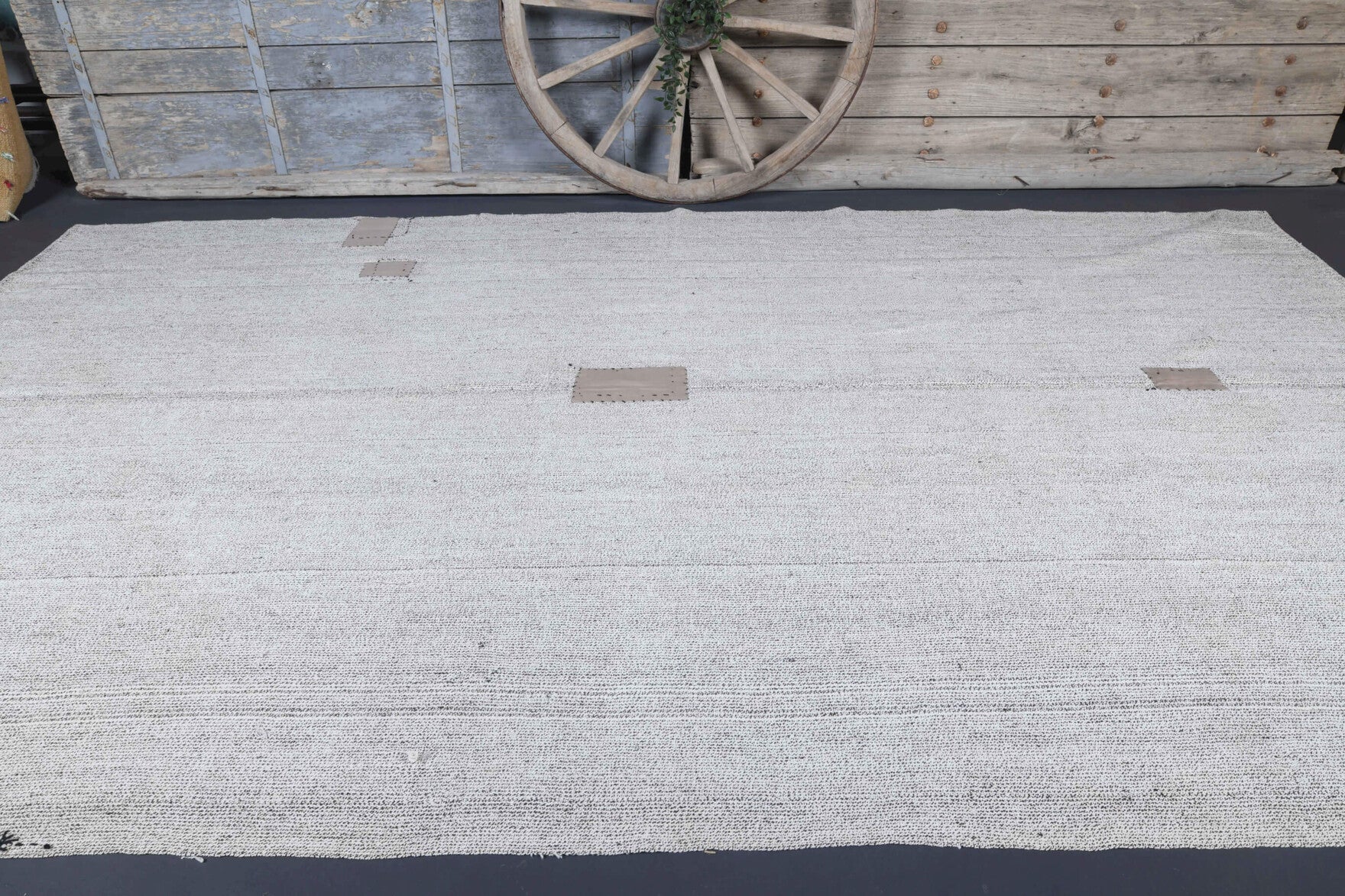 One-of-a-kind 1960s Anatolian vintage kilim rug in wool, 7'7" x 9'8"