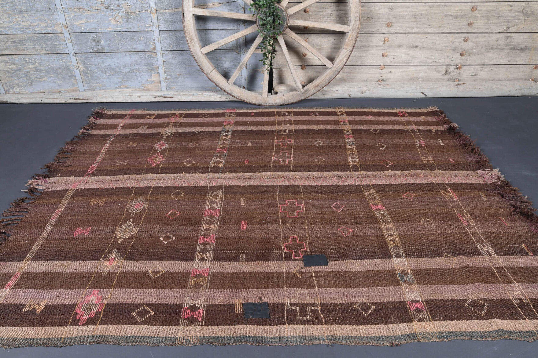 One-of-a-kind 1960s Anatolian vintage kilim rug in wool, 6'1" x 7'7"