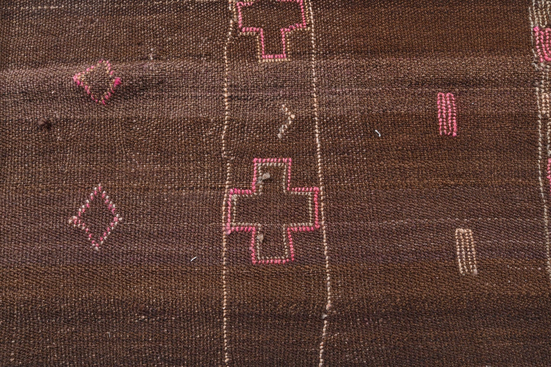 Authentic Anatolian vintage kilim rug (1960s) with striped design – one-of-a-kind at Fame Rugs