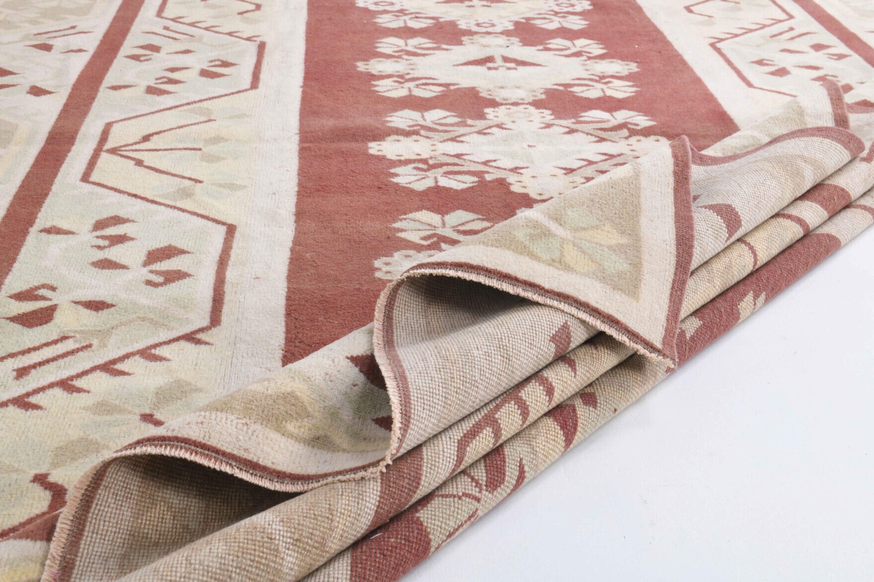 Authentic Turkish vintage area rug (1970s) with bordered and ikat design – one-of-a-kind at Fame Rugs