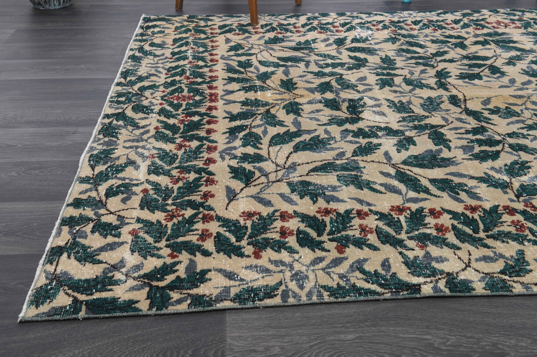Ivy Garden - Vintage Hereke Area Rug