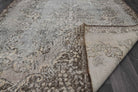 Authentic Anatolian vintage area rug (1970s) with oriental design – one-of-a-kind at Fame Rugs
