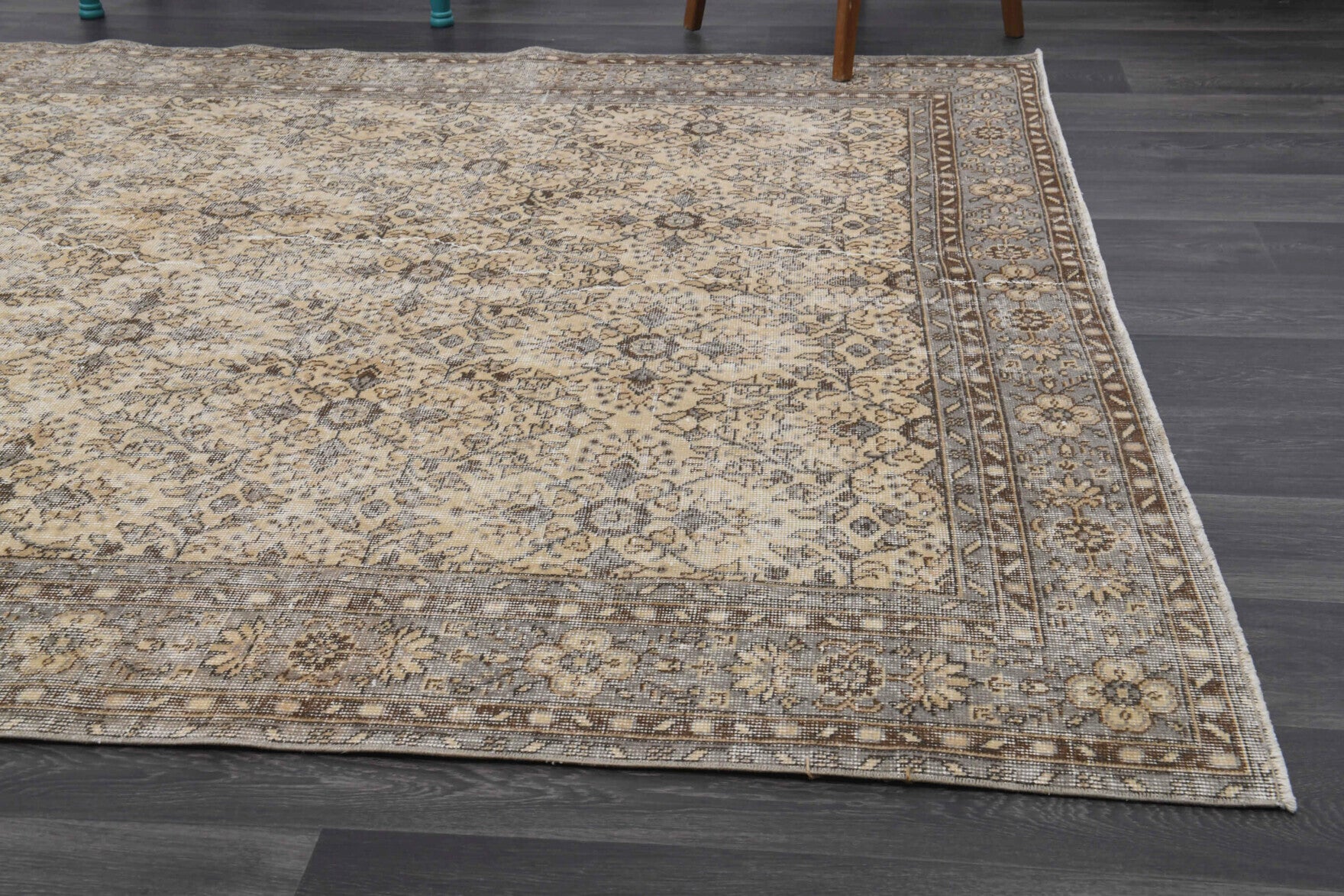 Bordered Floral Hereke Vintage Rug