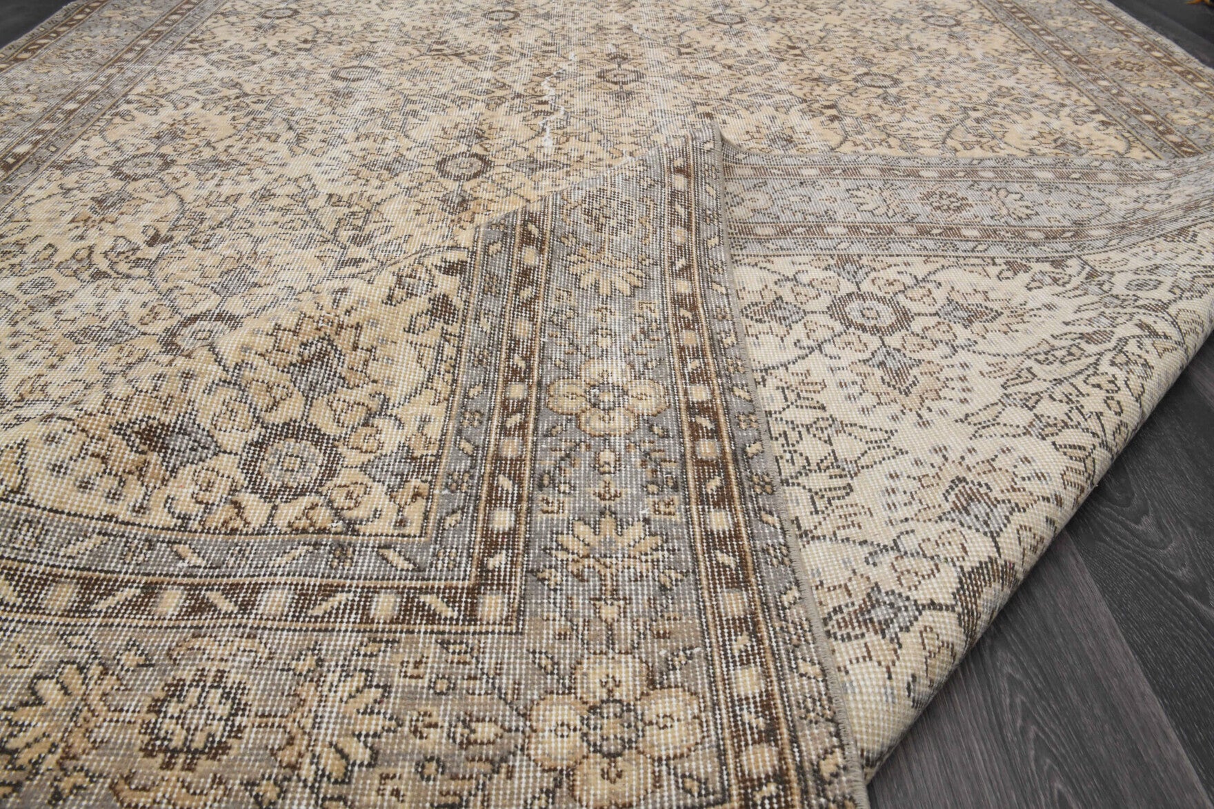 Bordered Floral Hereke Vintage Rug