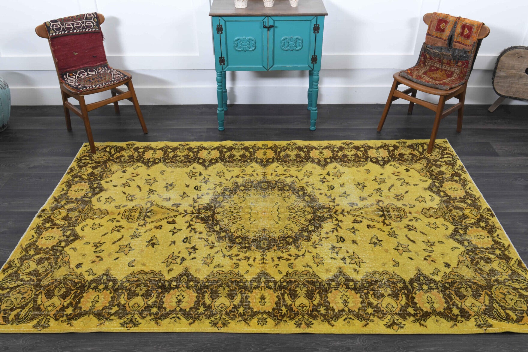 Phainonike rug: 1970s handmade Anatolian rug with oriental motifs and cotton backing