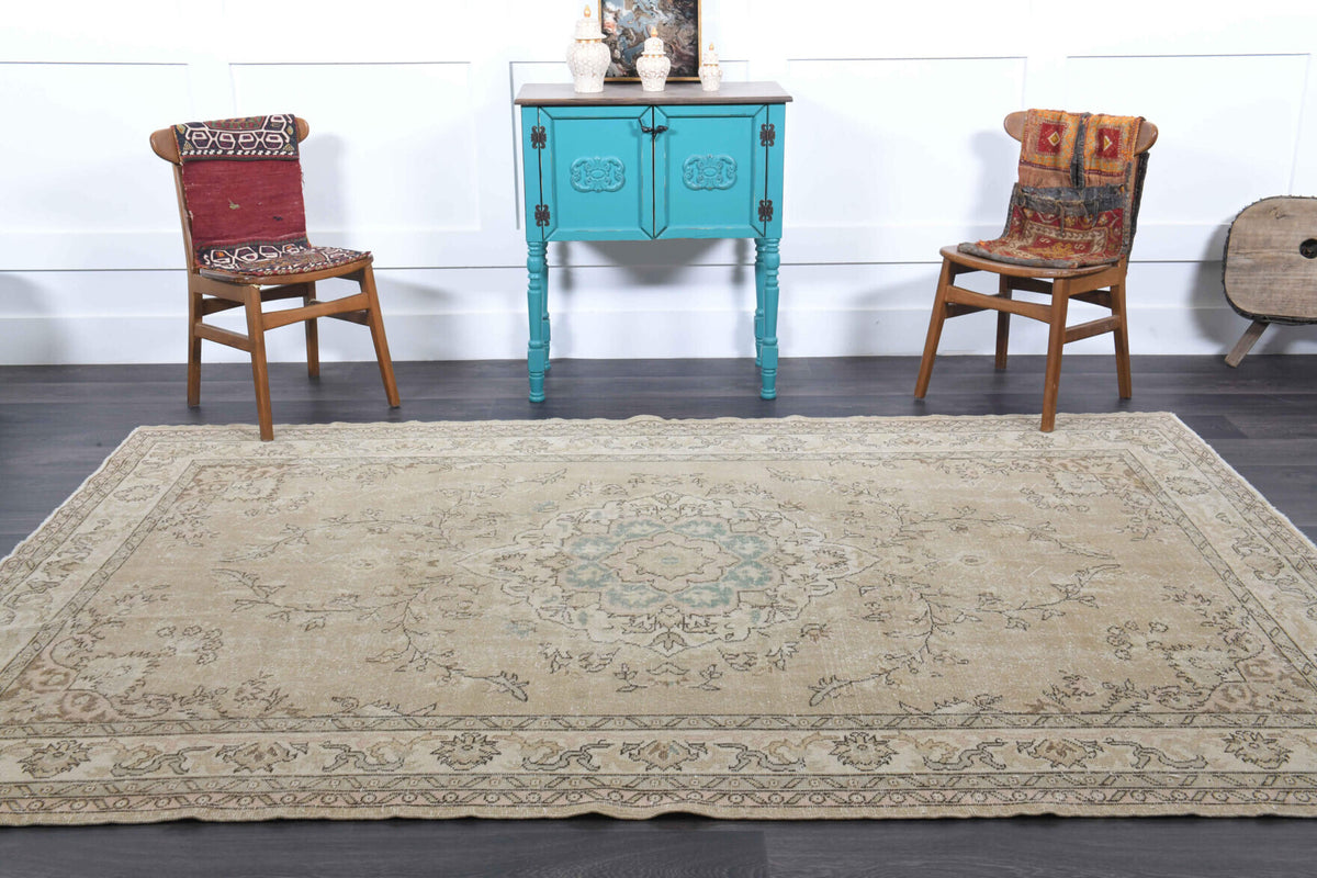 Rhododike rug: 1970s handmade Anatolian rug with oriental motifs and cotton backing