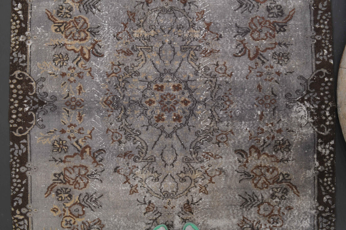 Hand-crafted Anatolian vintage rug Baharpare in wool, 1970s