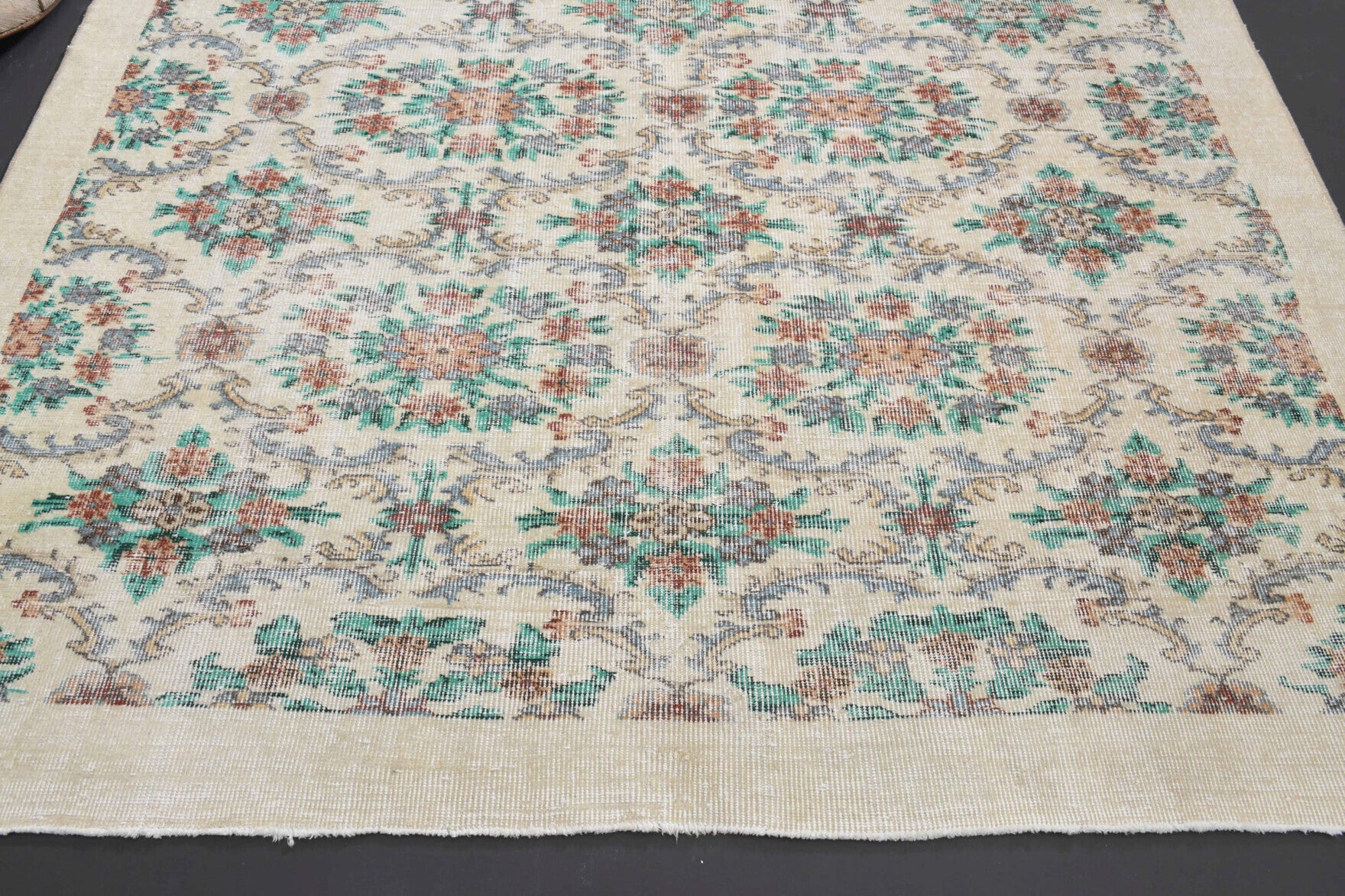 Handmade wool rug from Anatolia, Turkey – Allover Floral Hereke Vintage Rug 6'8" x 9'10"