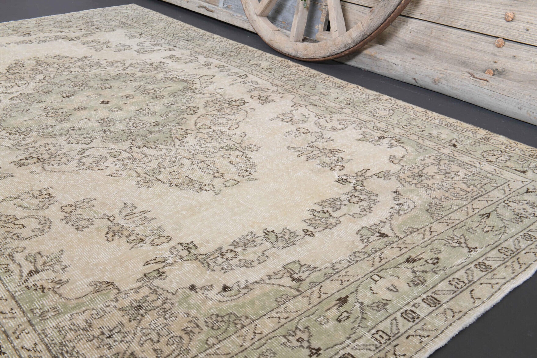 Vintage Oushak Handmade Wool Rug