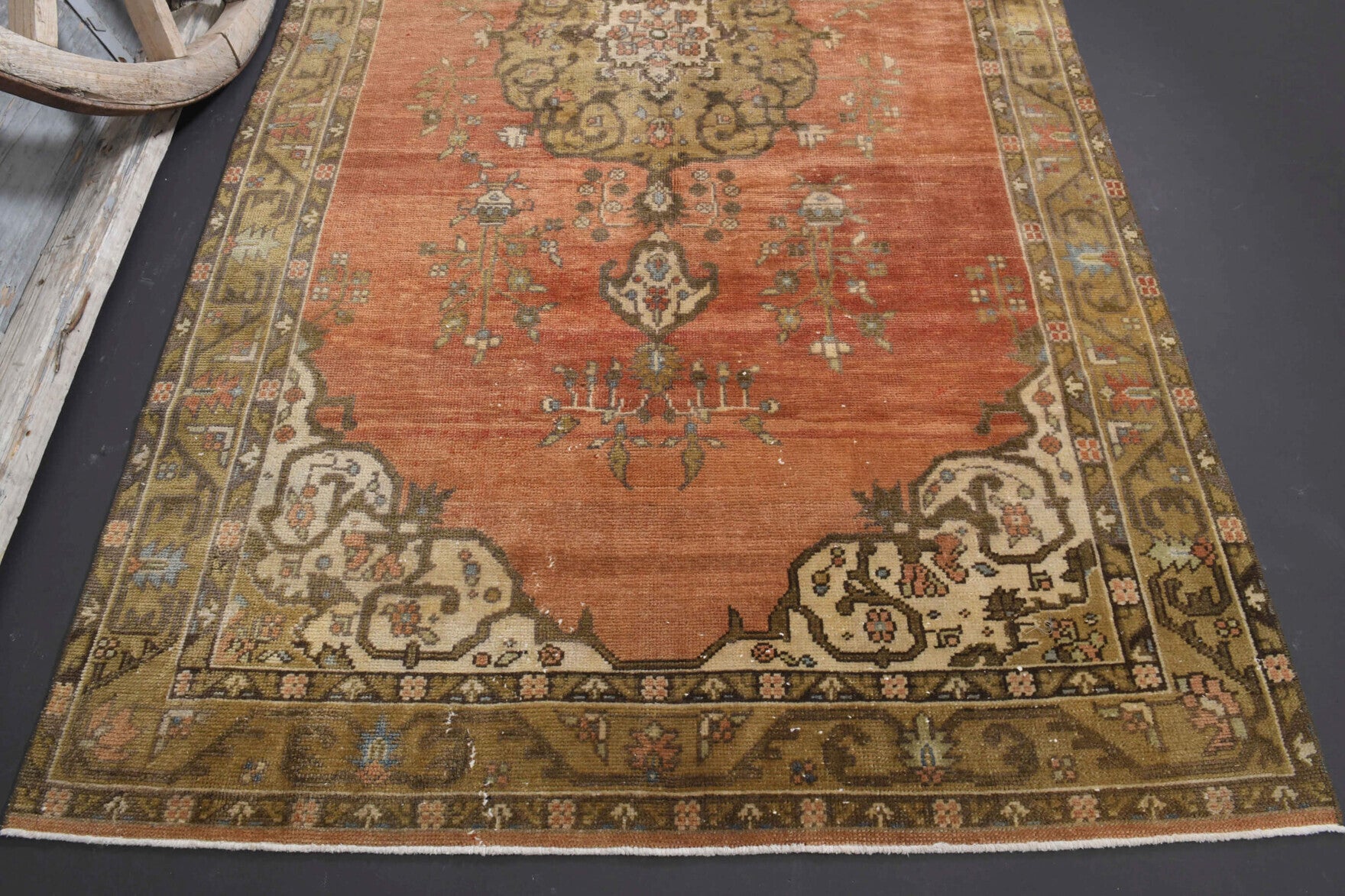 Handmade wool rug from Anatolia, Turkey – Vintage Anatolian Oriental Area Rug 5'1" x 9'7"