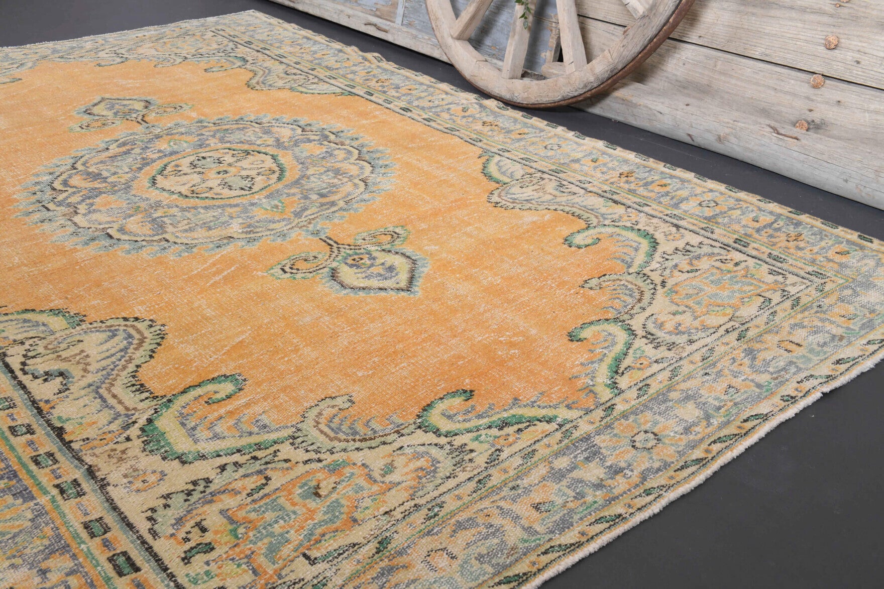 Ouranothalia rug: 1970s handmade Anatolian rug with oriental motifs and cotton backing