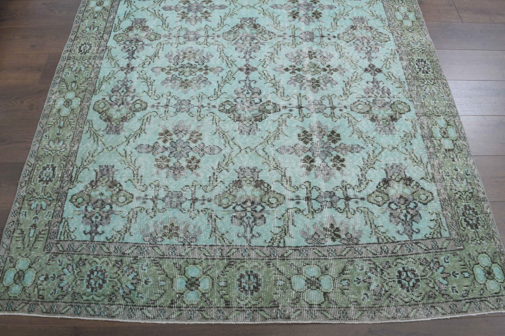172x276 cm vintage Anatolian area rug – Nilufernur, low pile, wool