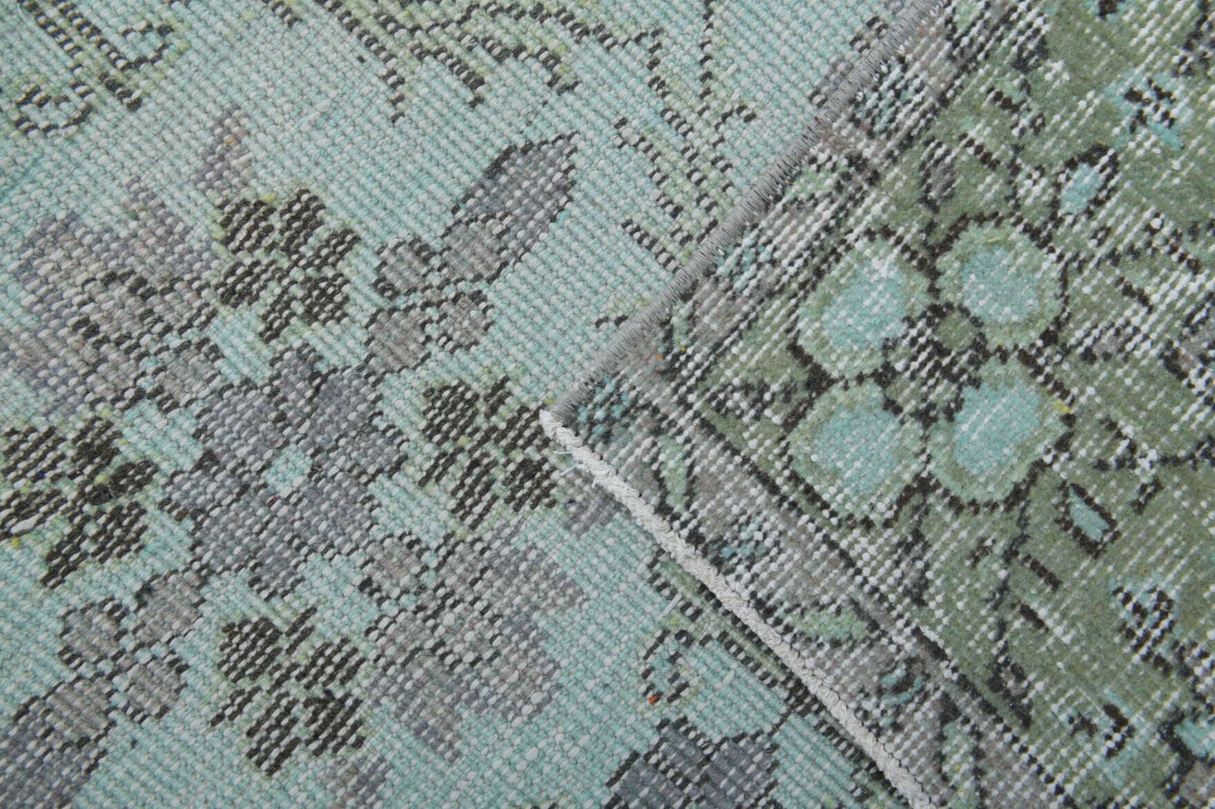 Handmade wool rug from Anatolia, Turkey – Mint Floral Vintage Area Hereke Rug 5'8" x 9'1"