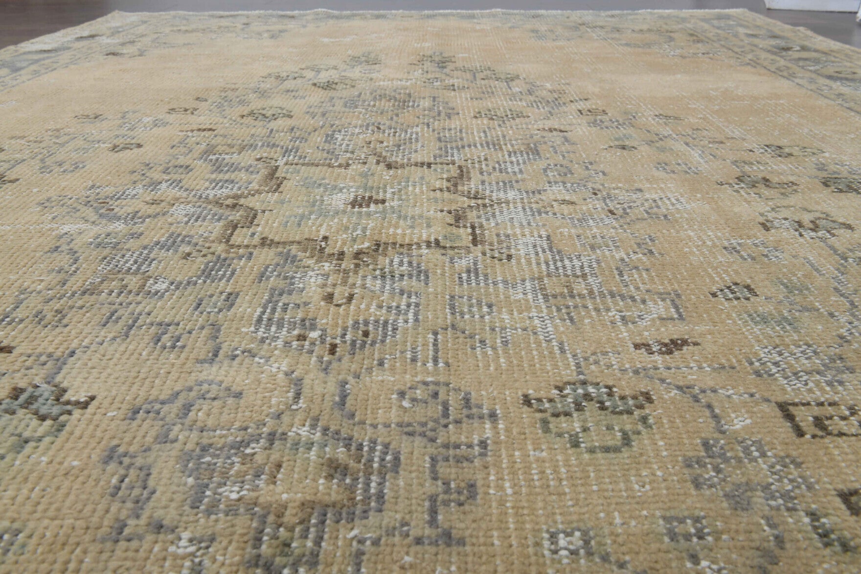 Hand-crafted Anatolian vintage rug Nigarsel in wool, 1970s