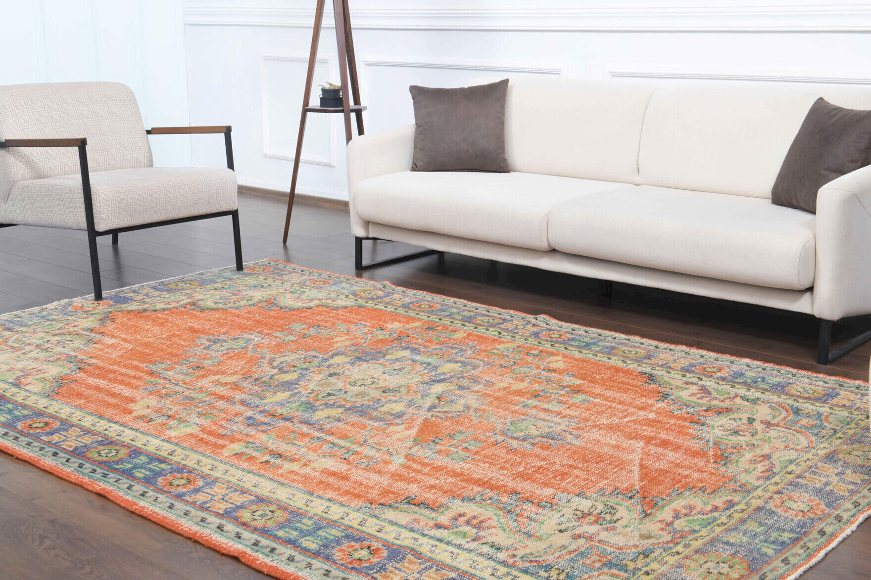 One-of-a-kind 1960s Anatolian vintage area rug in wool, 6'3" x 9'5"