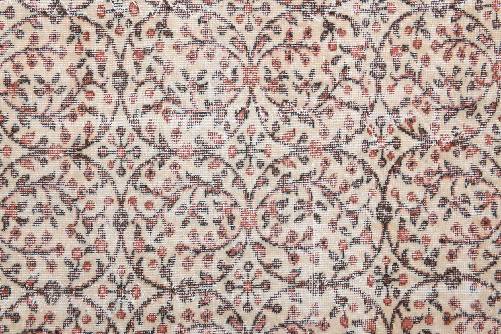 Handmade wool rug from Anatolia, Turkey – Shabby Chic Hereke Area Rug 5'7" x 8'10"