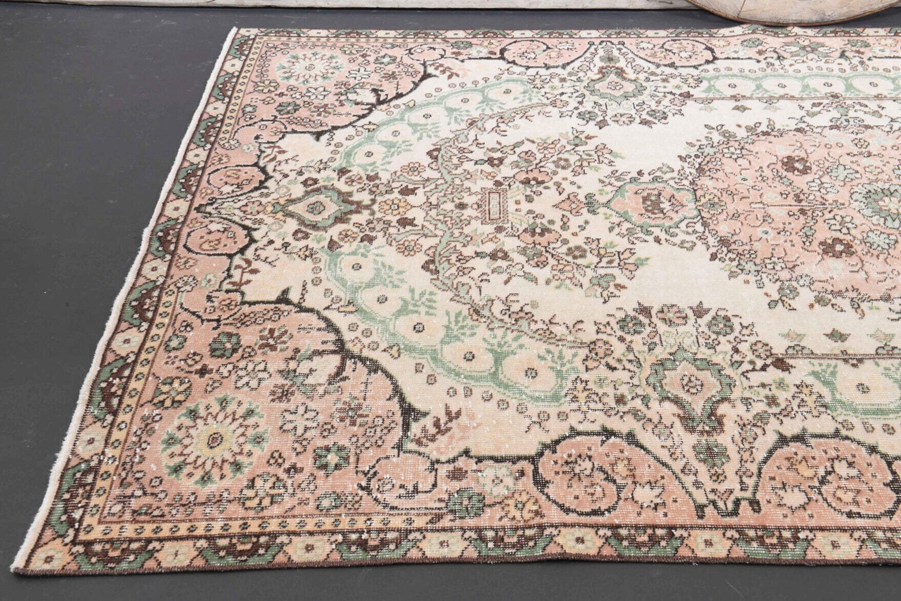 One-of-a-kind 1970s Anatolian vintage area rug in wool, 5'11" x 9'6"