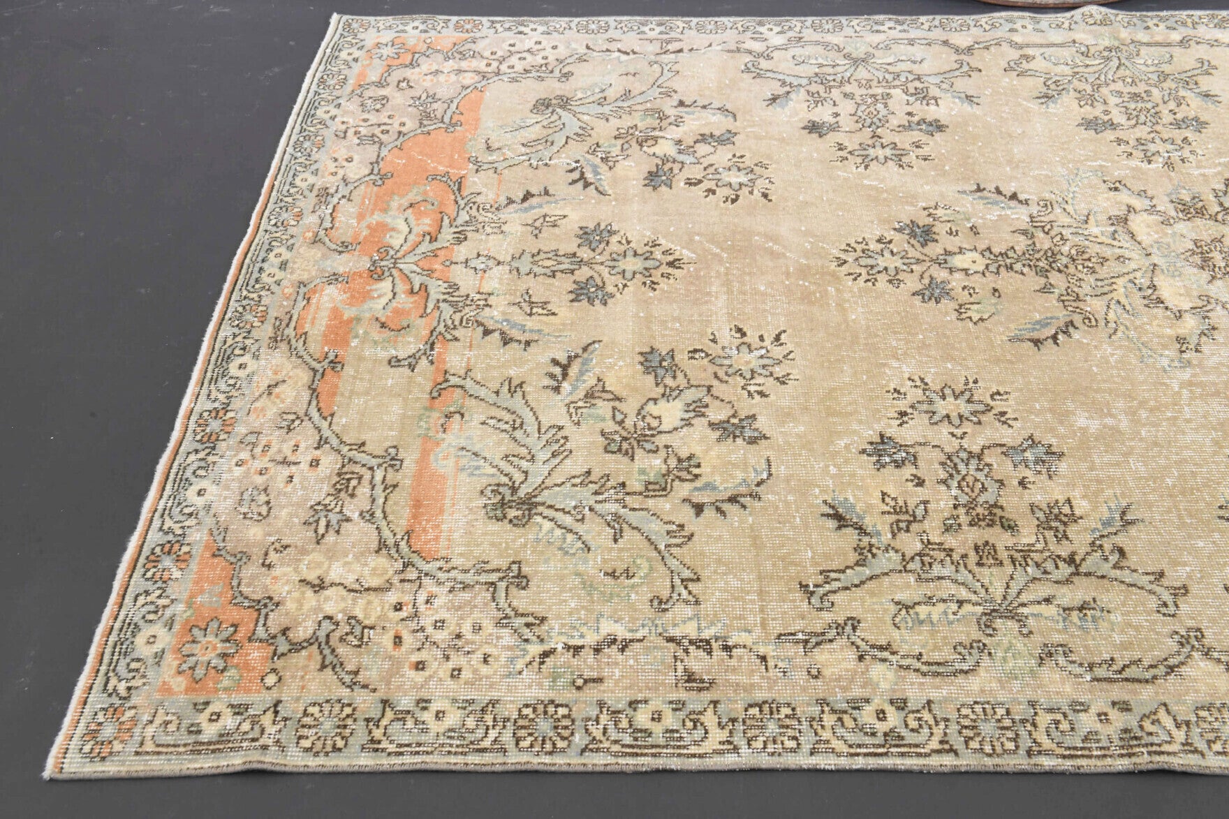 One-of-a-kind 1970s Anatolian vintage area rug in wool, 5'7" x 9'7"