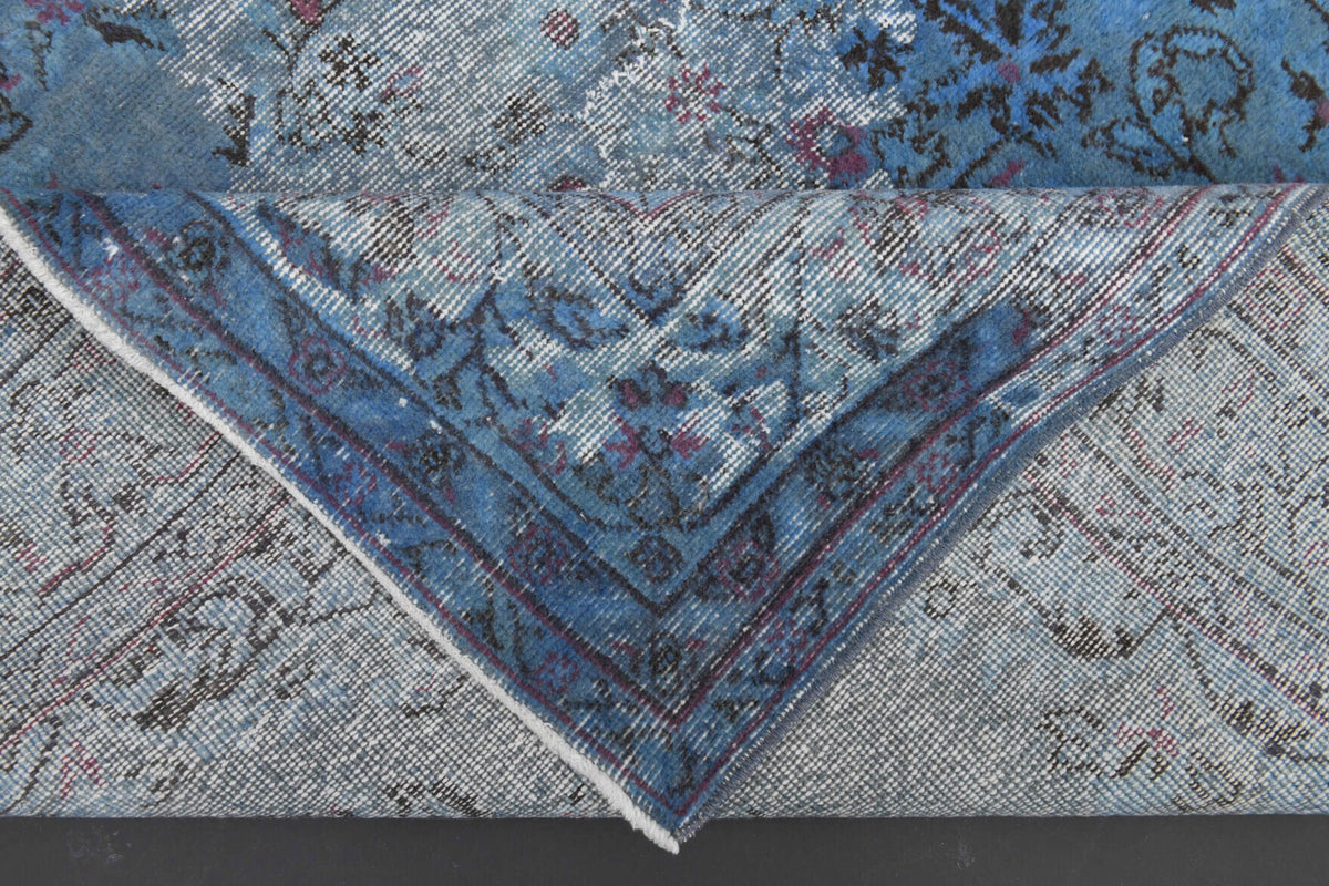 Hand-crafted Anatolian distressed vintage rug Sedanurumut 1970's in wool, 1970s
