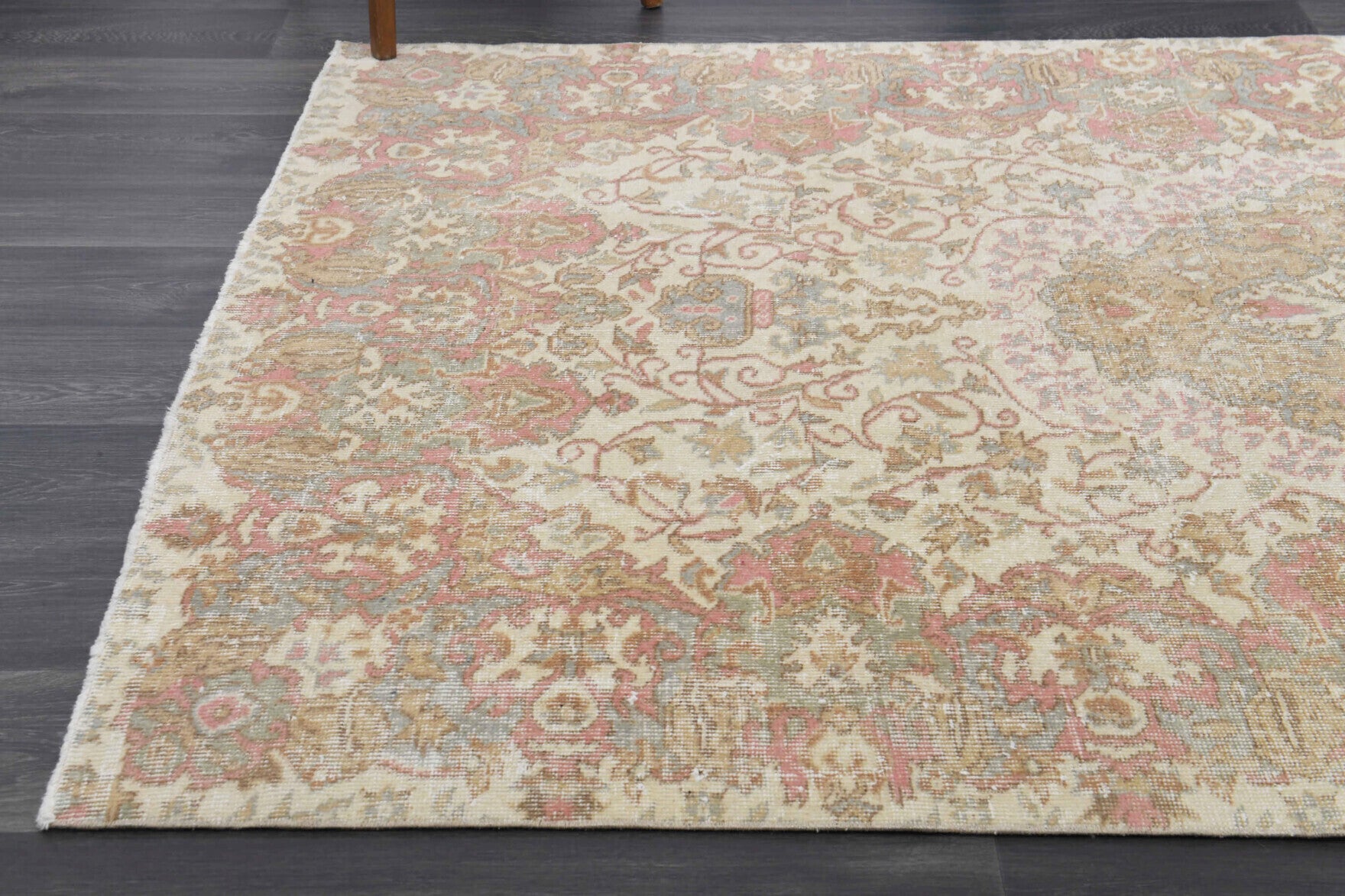 One-of-a-kind 1970s Anatolian vintage area rug in wool, 5'4" x 8'10"