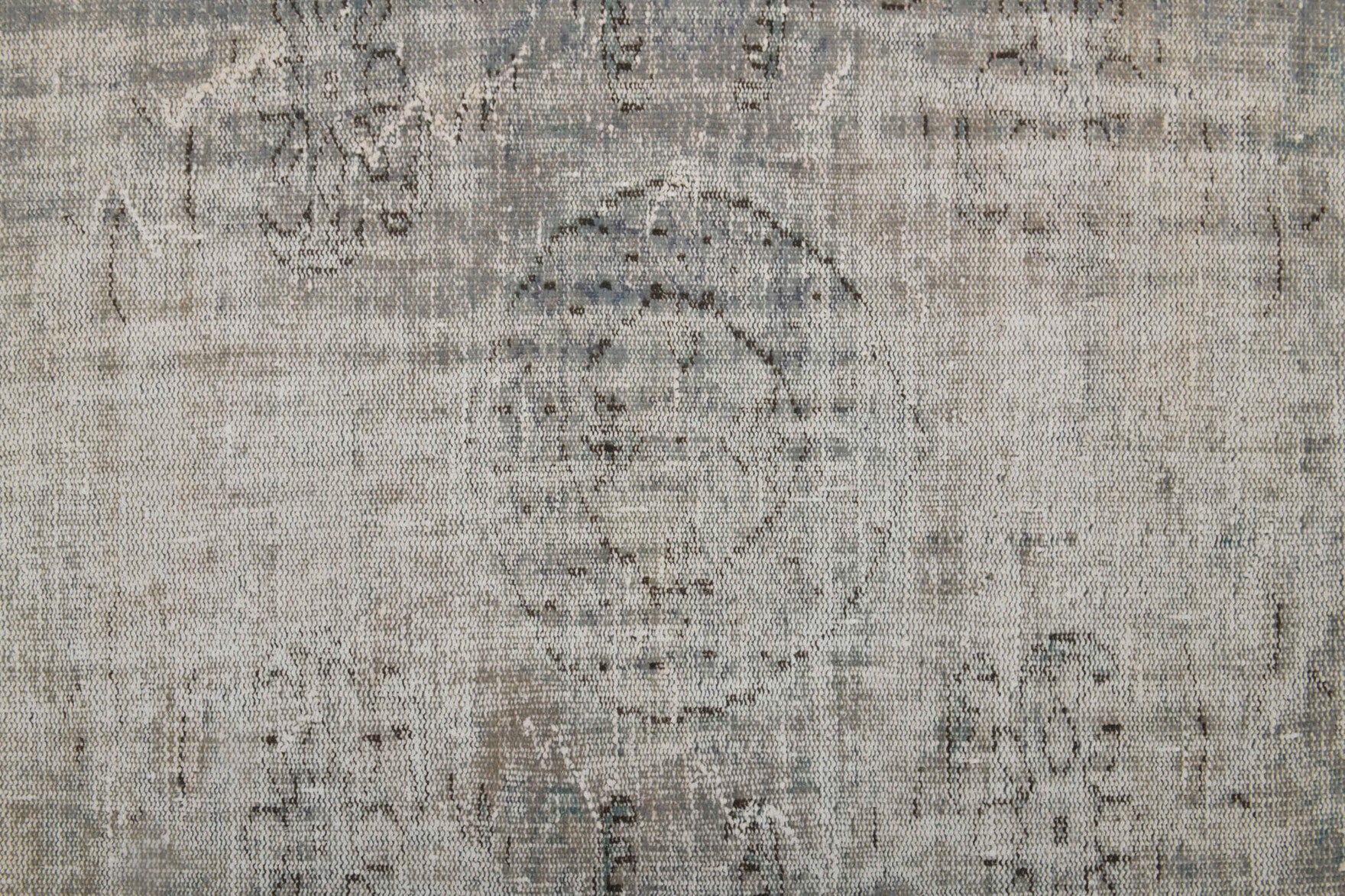 Handmade wool rug from Anatolia, Turkey – Vintage Oushak Area Rug 5'7" x 9'4"