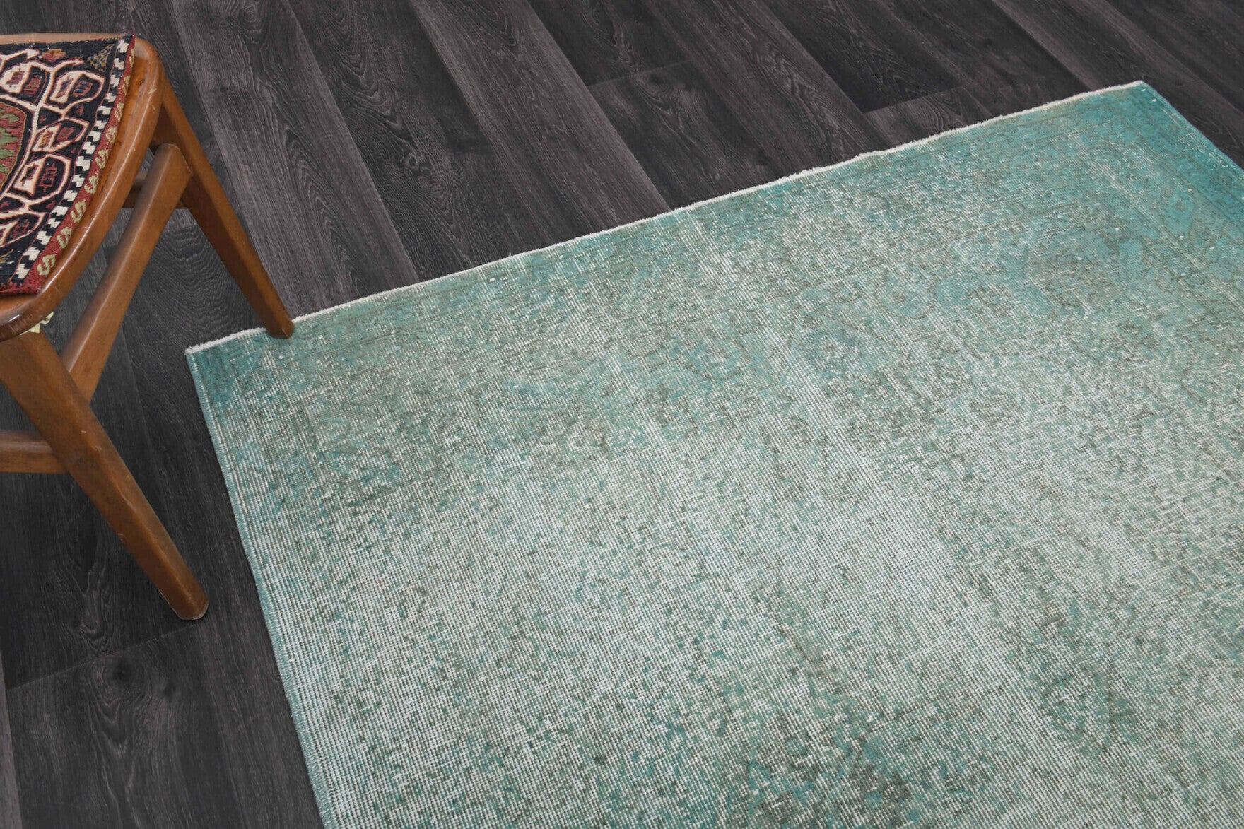 Authentic Anatolian vintage area rug (1970s) with solid design – one-of-a-kind at Fame Rugs