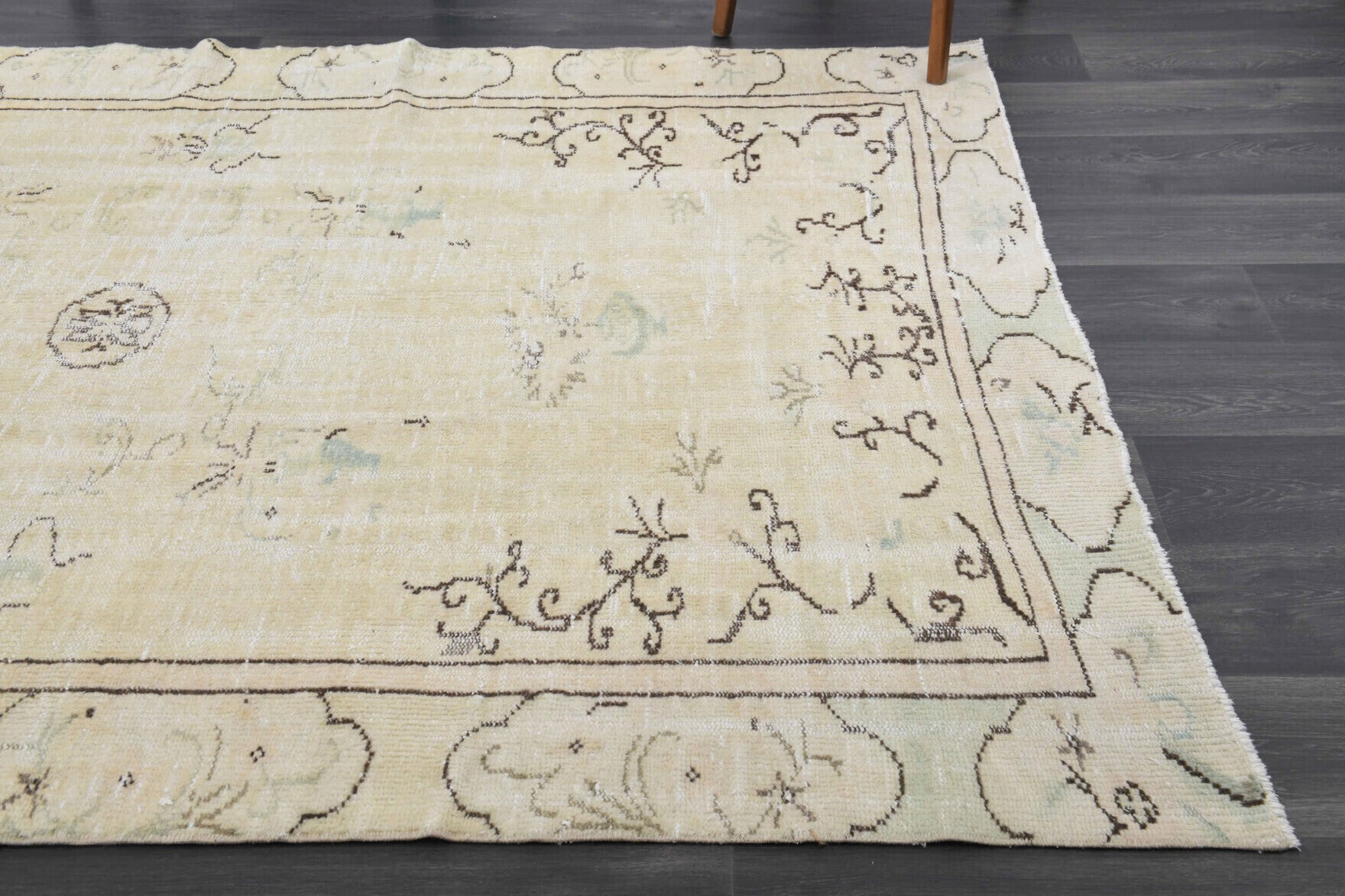 174x275 cm antique washed vintage Anatolian area rug – Incinaz, low pile, wool