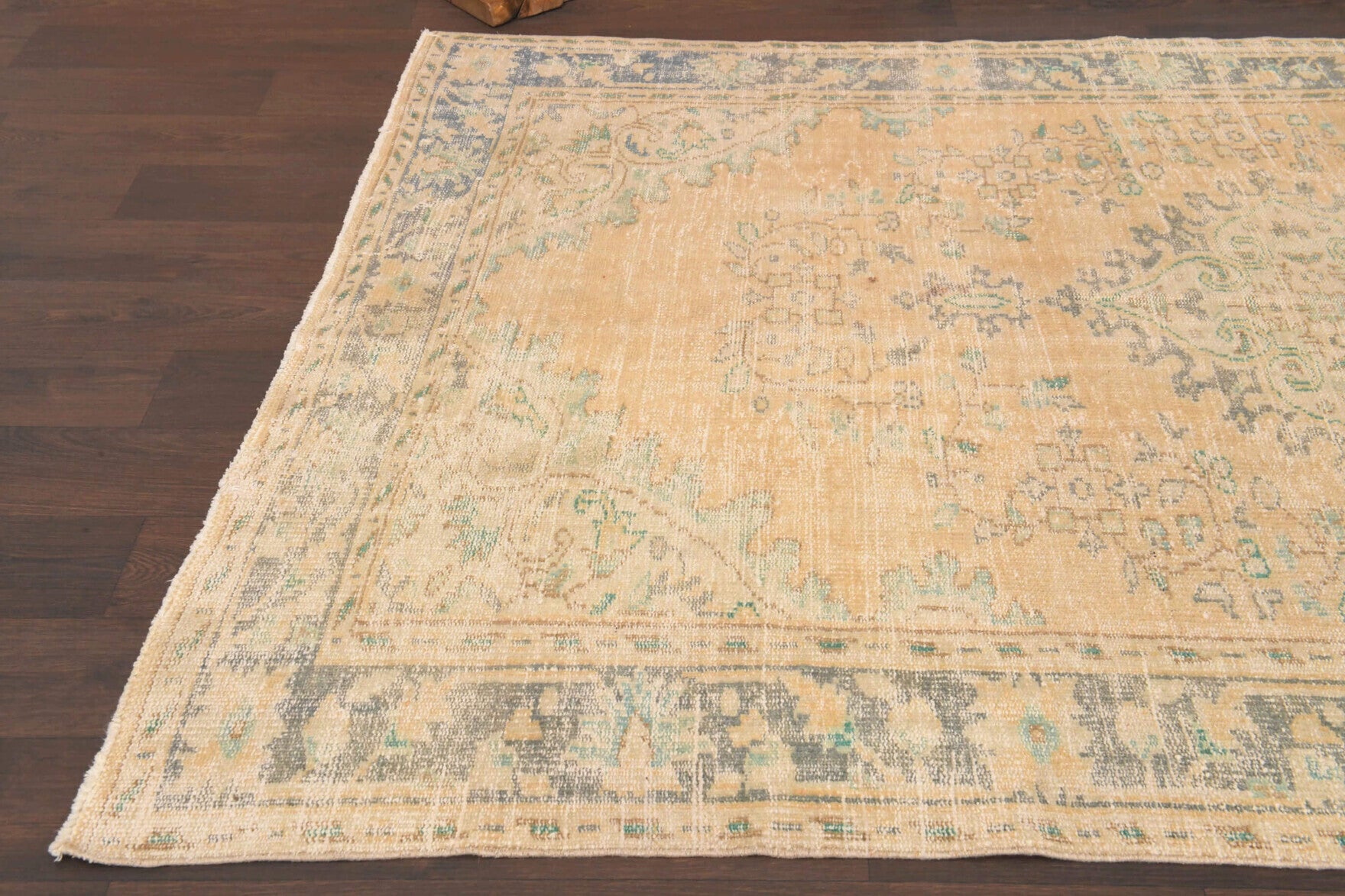 One-of-a-kind 1970s Anatolian vintage area rug in wool, 5'10" x 8'10"