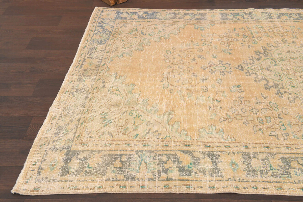 Oriental Vintage Oushak Area Rug