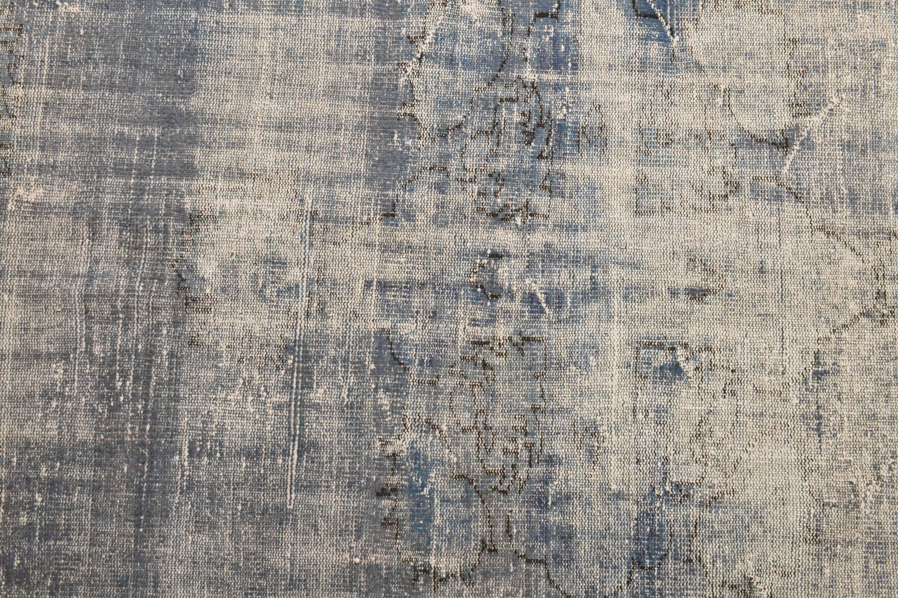 Authentic Anatolian distressed vintage area rug (1950s) with solid design – one-of-a-kind at Fame Rugs