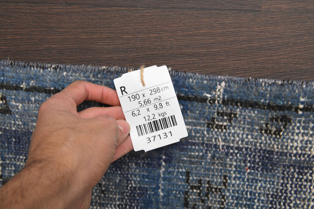Blue Turkish Anatolian Vintage Area Rug in wool – 1950s piece from Anatolia, Turkey | Fame Rugs