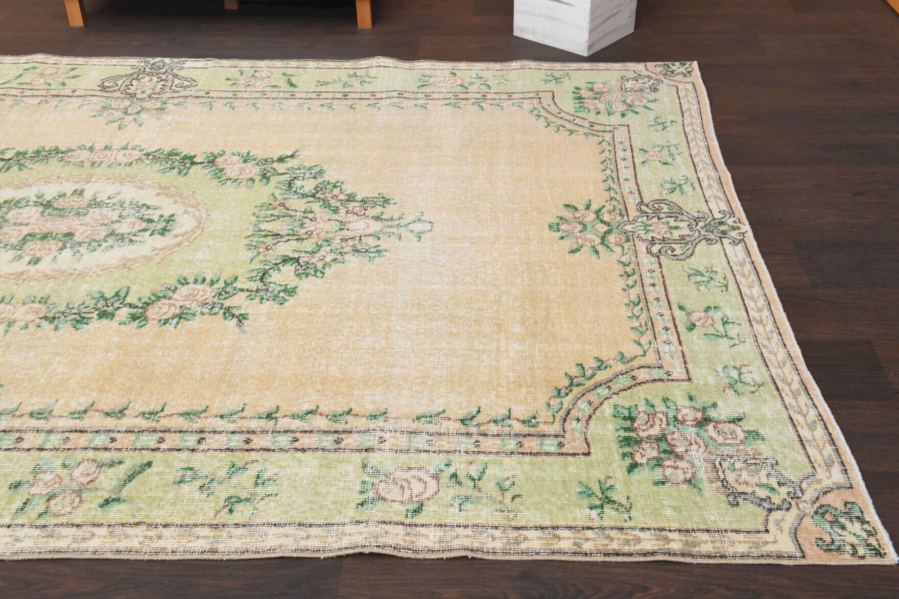 186x285 cm vintage Anatolian area rug – Peykergul 6x9 feet, low pile, wool