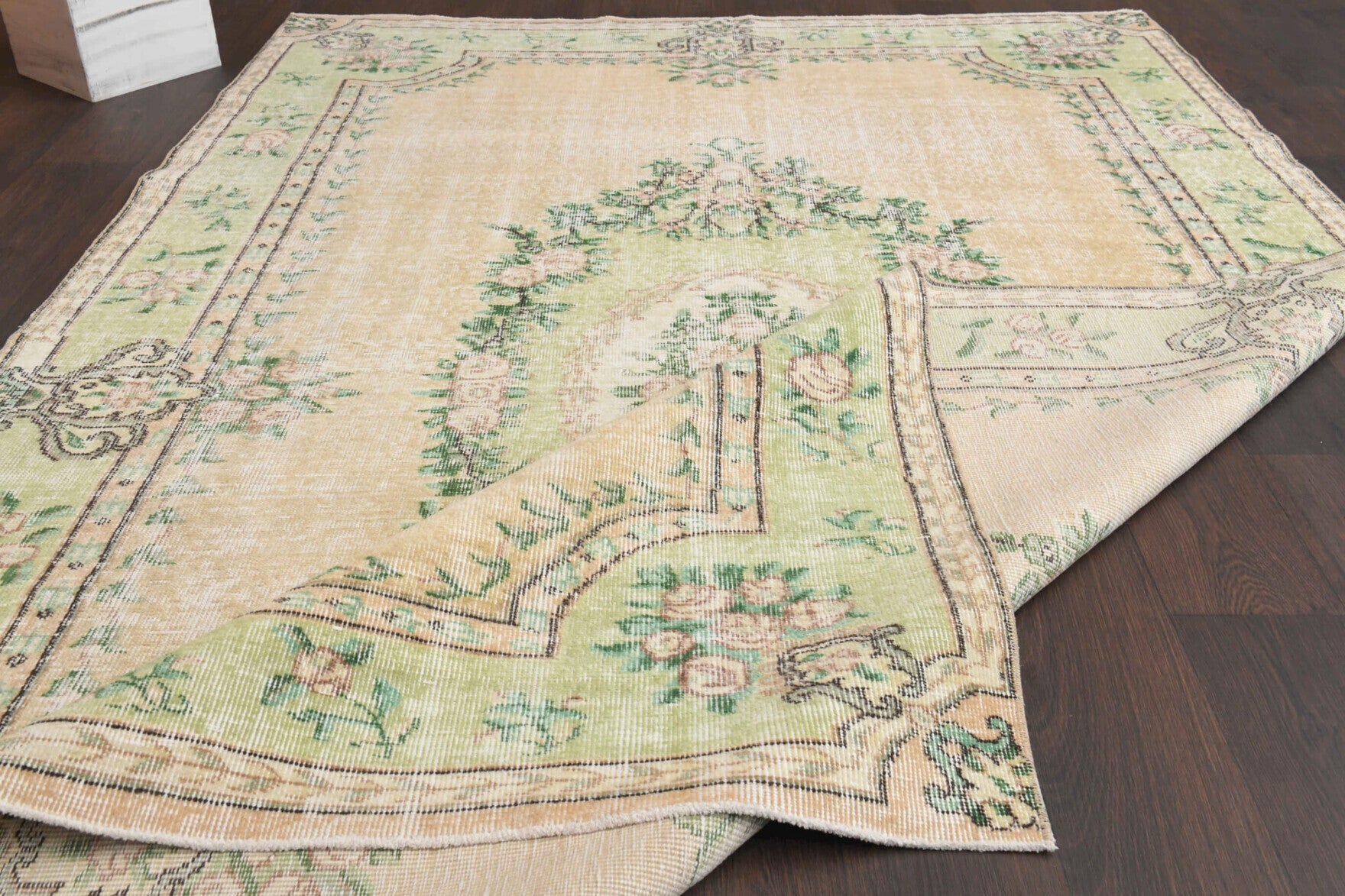 Hand-crafted Anatolian vintage rug Peykergul 6x9 feet in wool, 1970s