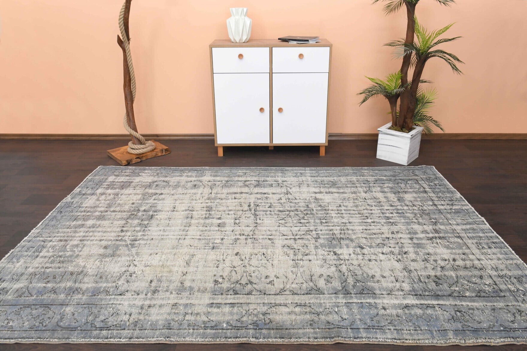185x275 cm distressed vintage Anatolian area rug – Yagmurnur, low pile, wool