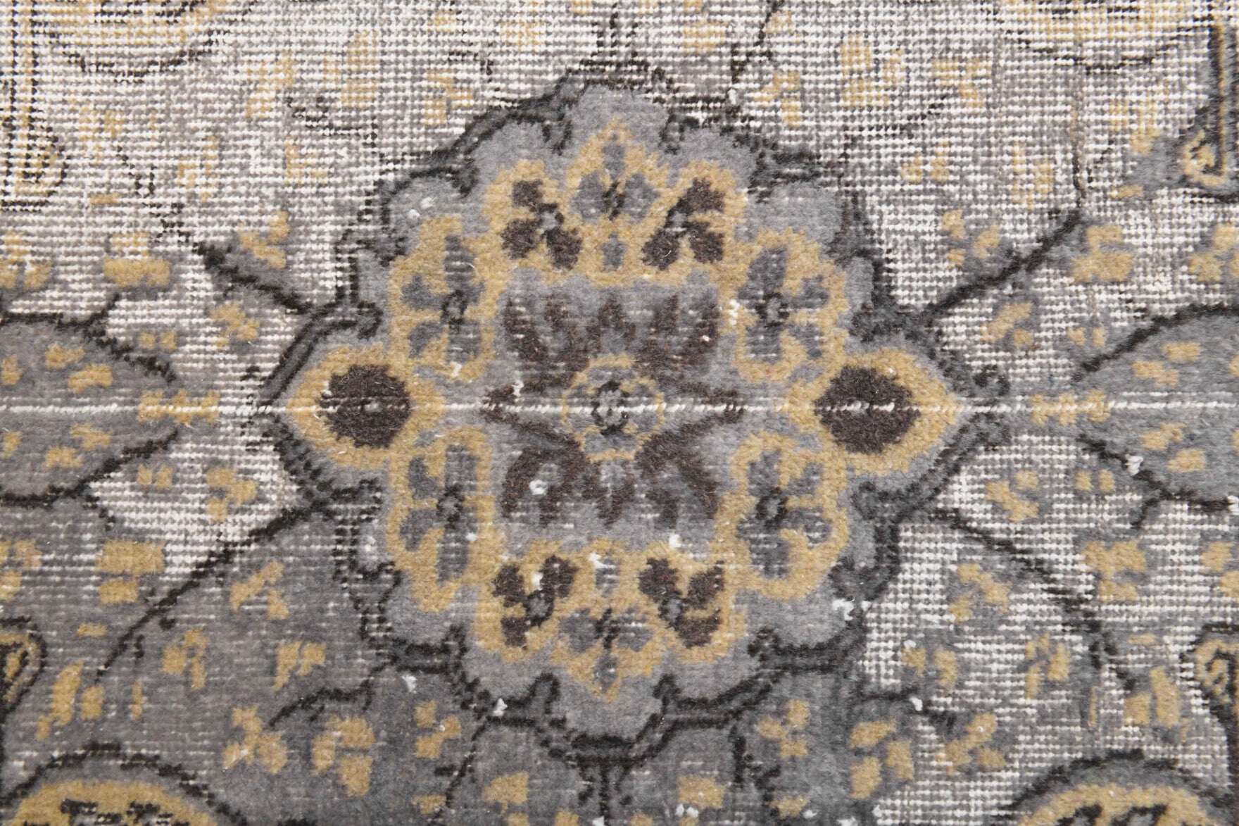 Charitopetra – vintage oriental rug for living room or bedroom, 6'6" x 10'6" (199x320 cm)