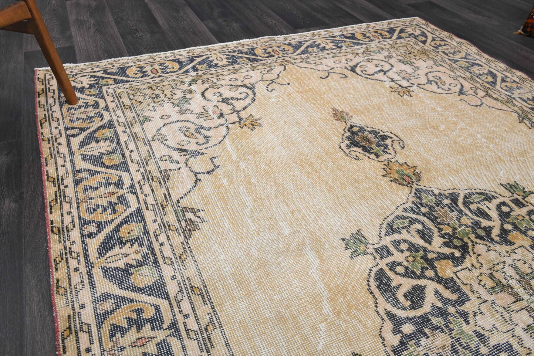 Mid 20th Century Antique Oushak Wool Rug