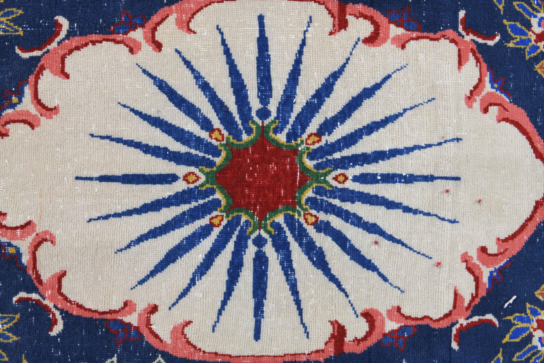 Handmade wool rug from Anatolia, Turkey – Vintage Oversized Anatolian Area Rug 9'4" x 14'8"